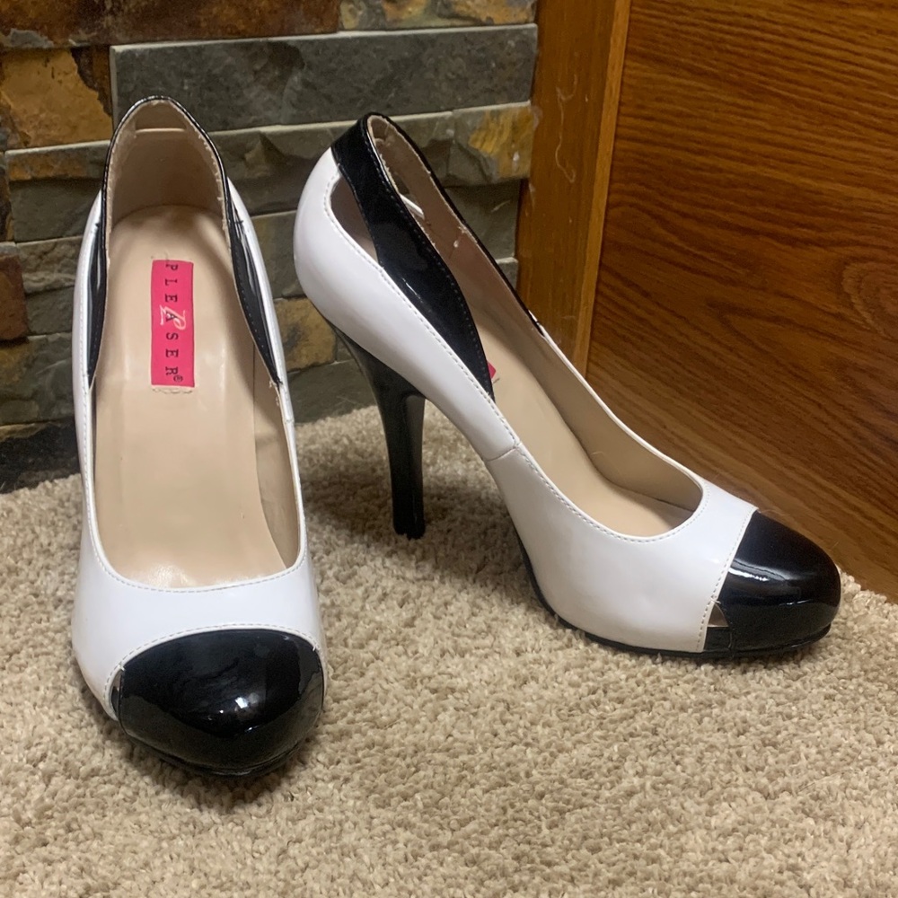 Pleaser Black and White Classic Heels 8 427